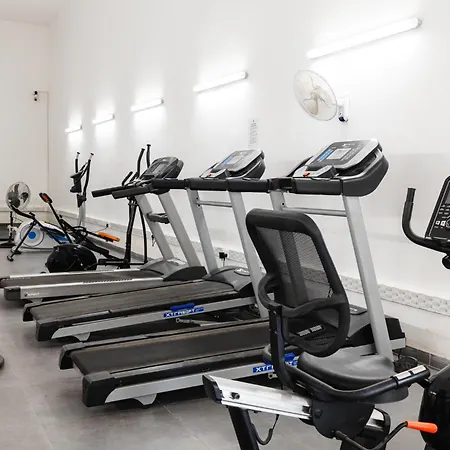 Bright 1bed With Shared Heated Indoor Pool & Gym *