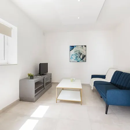 아파트 Bright 1bed With Shared Heated Indoor Pool & Gym *